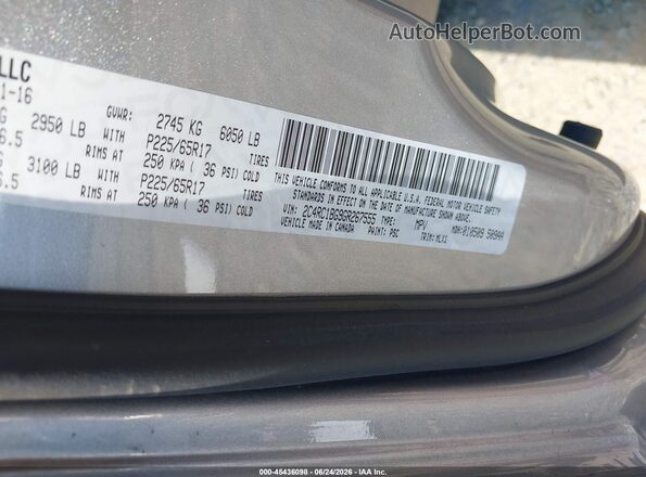 2C4RC1BG9GR267555 2016 CHRYSLER TOWN & COUNTRY Silver Engine compartment view