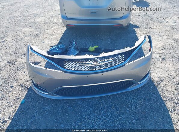 2C4RC1BG9JR214121 2018 CHRYSLER PACIFICA Silver Widok zestawu wskaźników