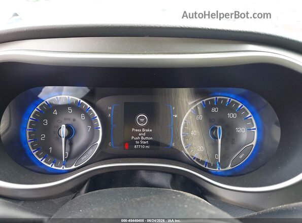 2C4RC1BG9LR128200 2020 CHRYSLER PACIFICA Белый Вид задних сидений