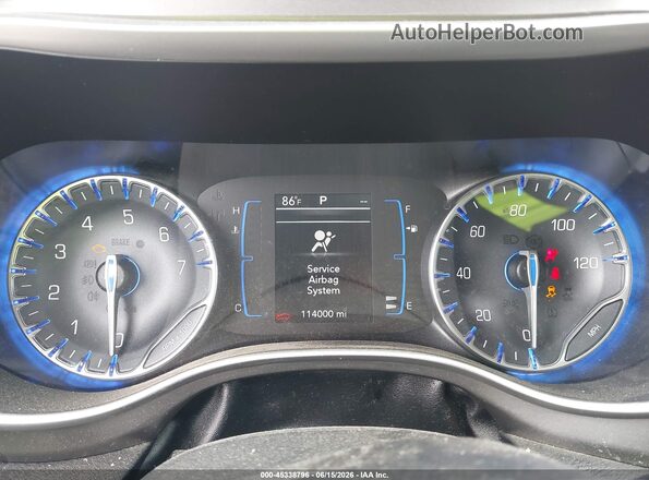 2C4RC1BG9LR140525 2020 CHRYSLER PACIFICA Gray Rear seats view