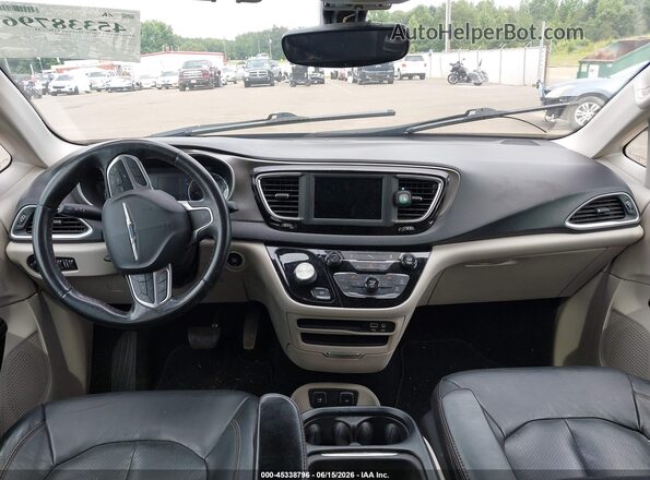 2C4RC1BG9LR140525 2020 CHRYSLER PACIFICA Gray 
