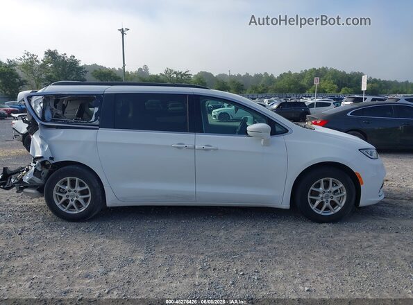 2C4RC1BG9NR179022 2022 CHRYSLER PACIFICA Белый Вид задней части салона