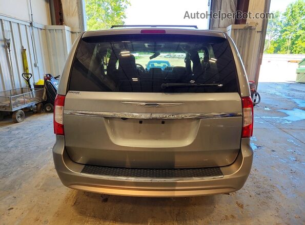 2C4RC1BGXGR233107 2016 CHRYSLER TOWN Silver 