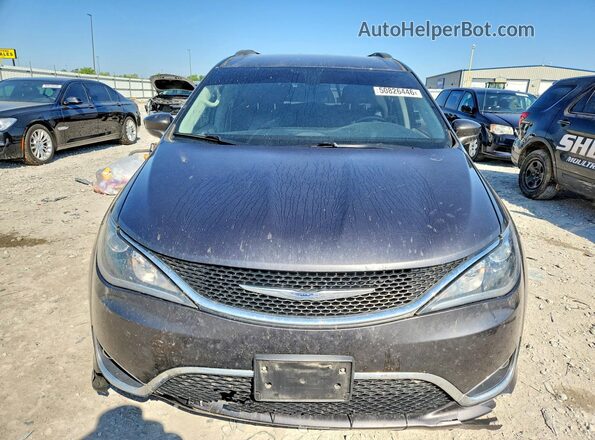 2C4RC1BGXJR117963 2018 CHRYSLER PACIFICA Серый Вид спереди