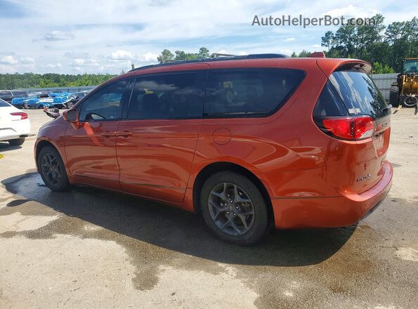 2C4RC1BGXJR187320 2018 CHRYSLER PACIFICA Orange Tył lewy