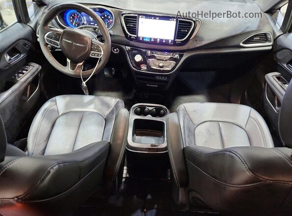 2C4RC1BGXSR614741 2025 CHRYSLER PACIFICA Черный Вид панели приборов