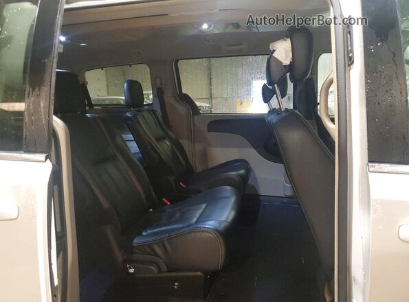2C4RC1CG0GR240419 2016 CHRYSLER TOWN White Vista interior trasera