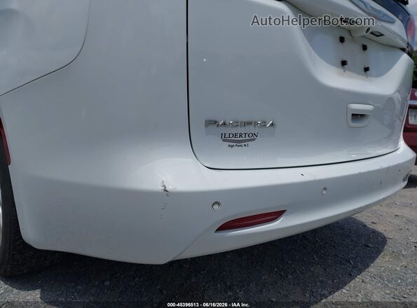 2C4RC1CG0JR117890 2018 CHRYSLER PACIFICA White 