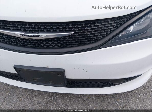 2C4RC1CG0MR577622 2021 CHRYSLER VOYAGER White Вид задньої частини салону