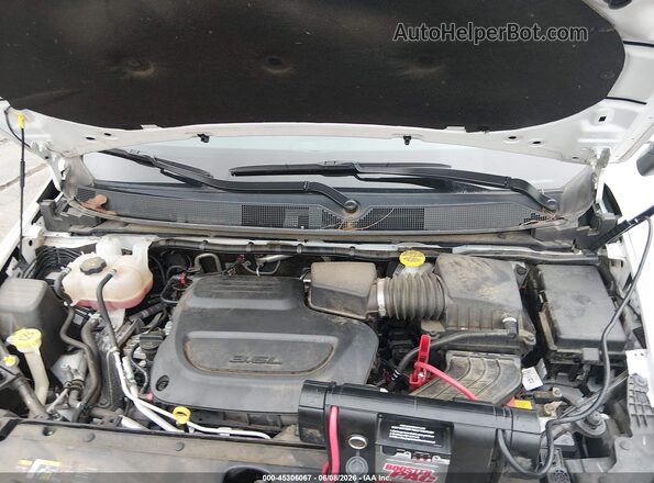2C4RC1CG0PR615628 2023 CHRYSLER VOYAGER White Vista trasera