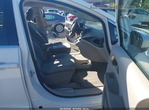 2C4RC1CG1HR500442 2017 CHRYSLER PACIFICA White Widok wnętrza z przodu
