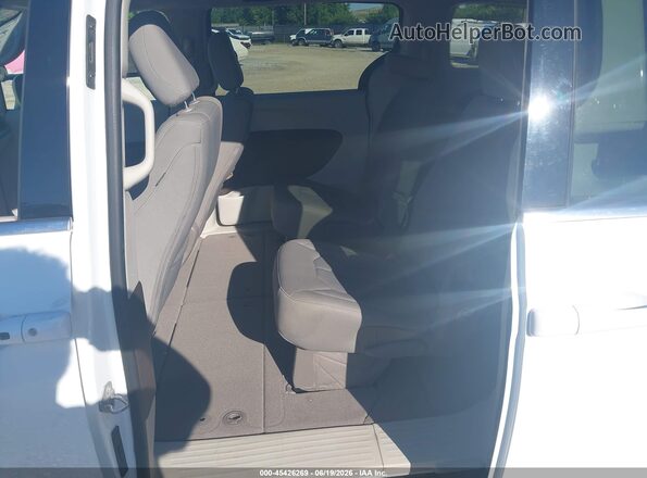 2C4RC1CG1HR500442 2017 CHRYSLER PACIFICA White Widok naklejki z numerem VIN