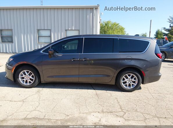 2C4RC1CG1MR577645 2021 CHRYSLER VOYAGER Gray 