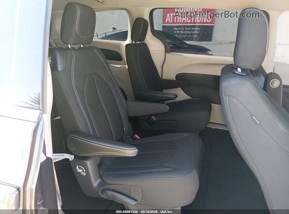 2C4RC1CG1MR577645 2021 CHRYSLER VOYAGER Gray VIN sticker view