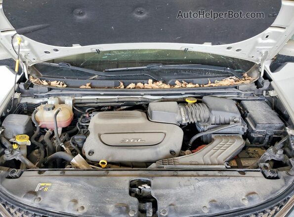 2C4RC1CG2HR598848 2017 CHRYSLER PACIFICA White Widok komory silnika