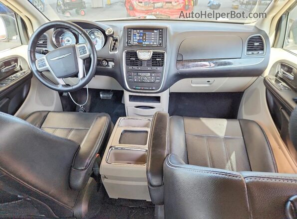 2C4RC1CG3GR105337 2016 CHRYSLER TOWN Gray 