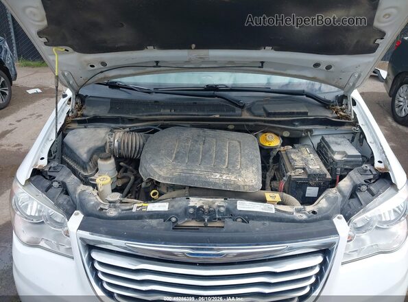 2C4RC1CG3GR120968 2016 CHRYSLER TOWN & COUNTRY White Вид ззаду