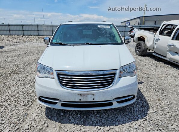 2C4RC1CG3GR221945 2016 CHRYSLER TOWN White Вид спереду