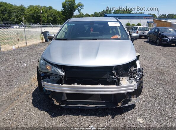 2C4RC1CG3JR132352 2018 CHRYSLER PACIFICA Серебряный Вид задней части салона