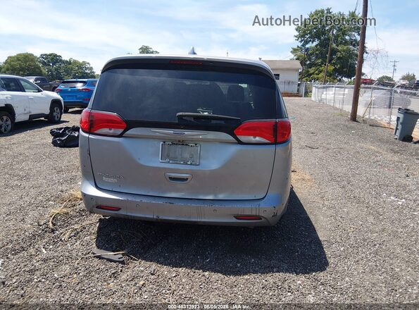 2C4RC1CG3JR132352 2018 CHRYSLER PACIFICA Серебряный 