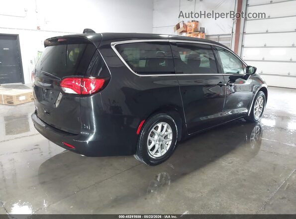 2C4RC1CG3LR195616 2020 CHRYSLER VOYAGER Black 
