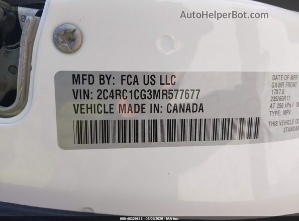 2C4RC1CG3MR577677 2021 CHRYSLER VOYAGER Белый 