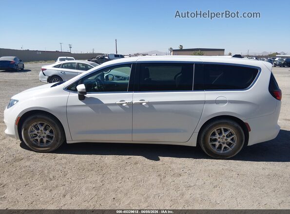 2C4RC1CG3MR577677 2021 CHRYSLER VOYAGER Белый 