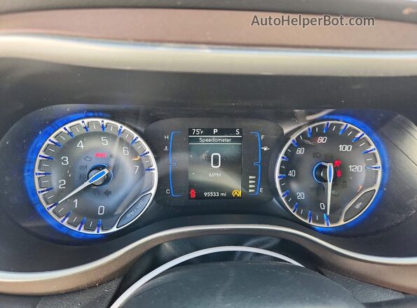 2C4RC1CG3NR219058 2022 CHRYSLER VOYAGER Gray Սարքավորումների վահանակի տեսք