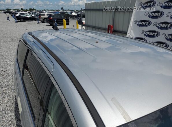 2C4RC1CG3PR553996 2023 CHRYSLER VOYAGER Серебряный 