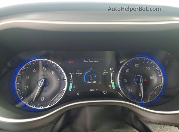 2C4RC1CG3SR533398 2025 CHRYSLER VOYAGER White Instrument cluster view