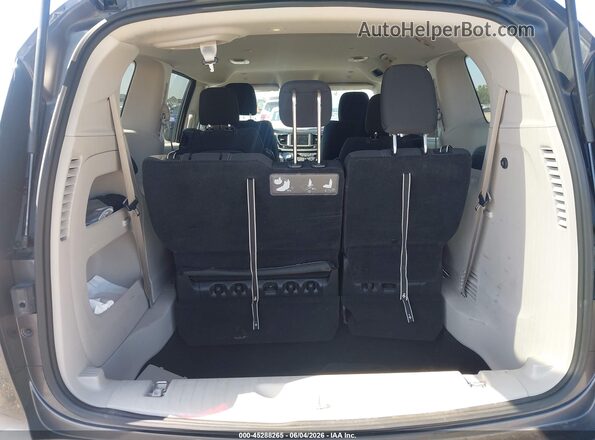 2C4RC1CG4LR205134 2020 CHRYSLER VOYAGER Gray 