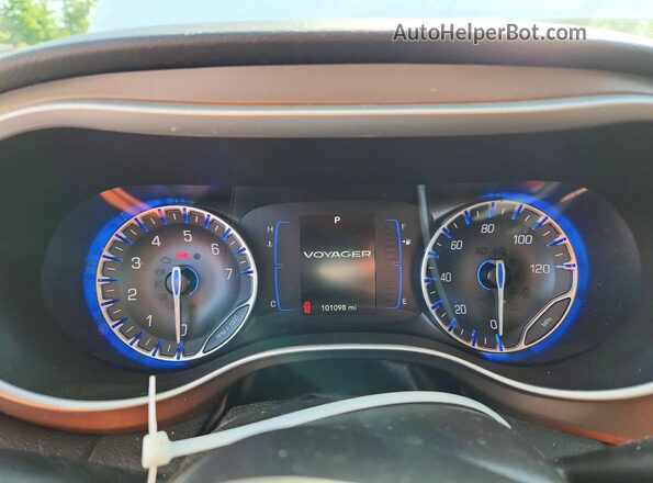 2C4RC1CG4NR168850 2022 CHRYSLER VOYAGER White Widok zestawu wskaźników