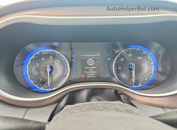 2C4RC1CG4RR144151 2024 CHRYSLER VOYAGER Silver Սարքավորումների վահանակի տեսք