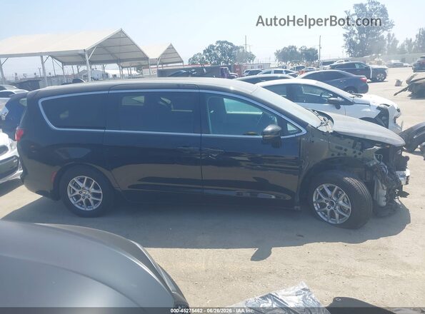 2C4RC1CG4RR176694 2024 CHRYSLER VOYAGER Black 