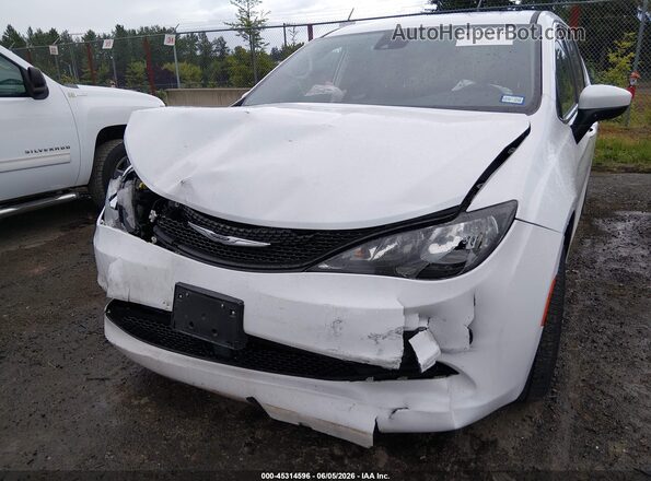 2C4RC1CG5PR557628 2023 CHRYSLER VOYAGER Белый Вид спереди