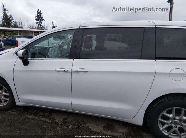 2C4RC1CG5PR557628 2023 CHRYSLER VOYAGER Белый Панорамный вид салона 360°