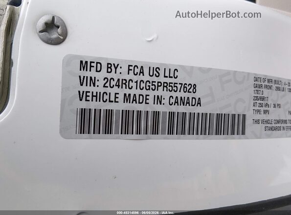 2C4RC1CG5PR557628 2023 CHRYSLER VOYAGER Белый Вид подкапотного пространства