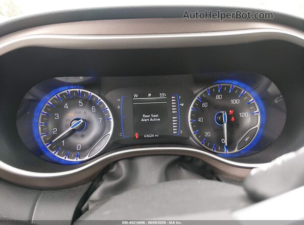 2C4RC1CG5PR557628 2023 CHRYSLER VOYAGER Белый Вид задних сидений