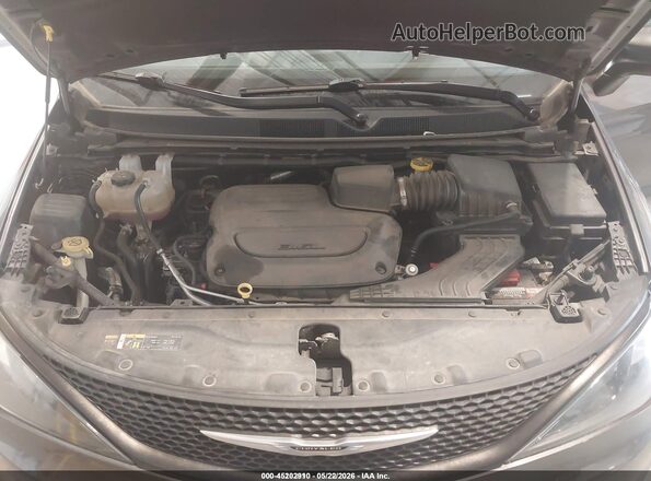 2C4RC1CG6NR127801 2022 CHRYSLER VOYAGER Gray Rear view
