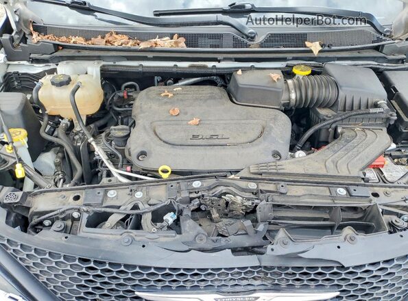 2C4RC1CG6NR203601 2022 CHRYSLER VOYAGER White Widok komory silnika