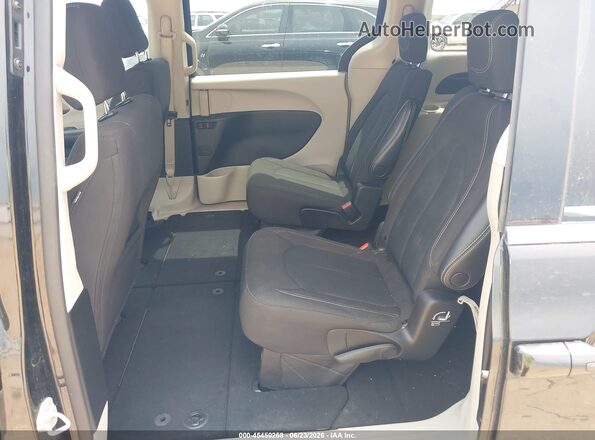2C4RC1CG6PR619912 2023 CHRYSLER VOYAGER Black Вид наклейки з VIN-кодом