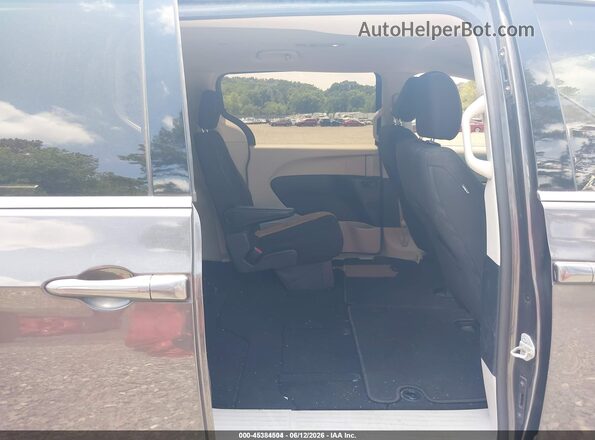 2C4RC1CG8LR237617 2020 CHRYSLER VOYAGER Gray VIN sticker view
