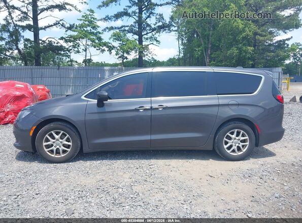 2C4RC1CG8LR237617 2020 CHRYSLER VOYAGER Gray 360 interior view