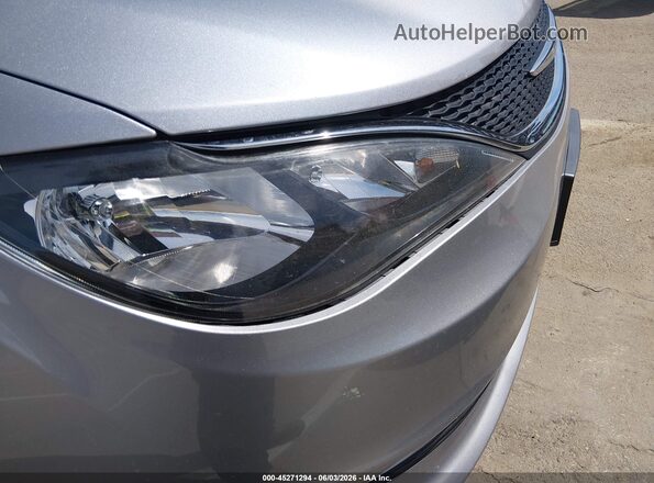 2C4RC1CG8LR248262 2020 CHRYSLER VOYAGER Silver 