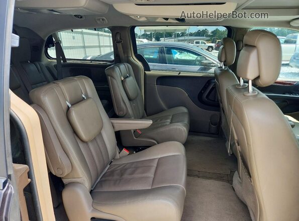 2C4RC1CGXGR112205 2016 CHRYSLER TOWN Gray Սալոնի հետևի տեսք