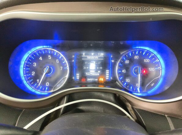 2C4RC1CGXMR580298 2021 CHRYSLER VOYAGER Silver Vista del cuadro de instrumentos
