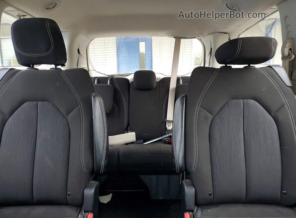 2C4RC1CGXMR580365 2021 CHRYSLER VOYAGER Угольный Вид задних сидений