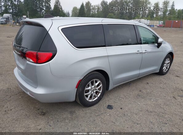 2C4RC1CGXNR215766 2022 CHRYSLER VOYAGER Silver უკანა მარჯვენა