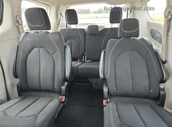 2C4RC1CGXNR223088 2022 CHRYSLER VOYAGER Charcoal Հետևի նստատեղերի տեսք