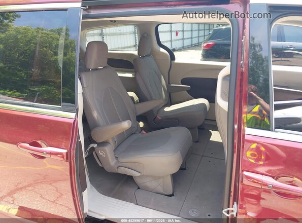 2C4RC1DG0JR148667 2018 CHRYSLER PACIFICA Красный Вид наклейки с VIN-кодом